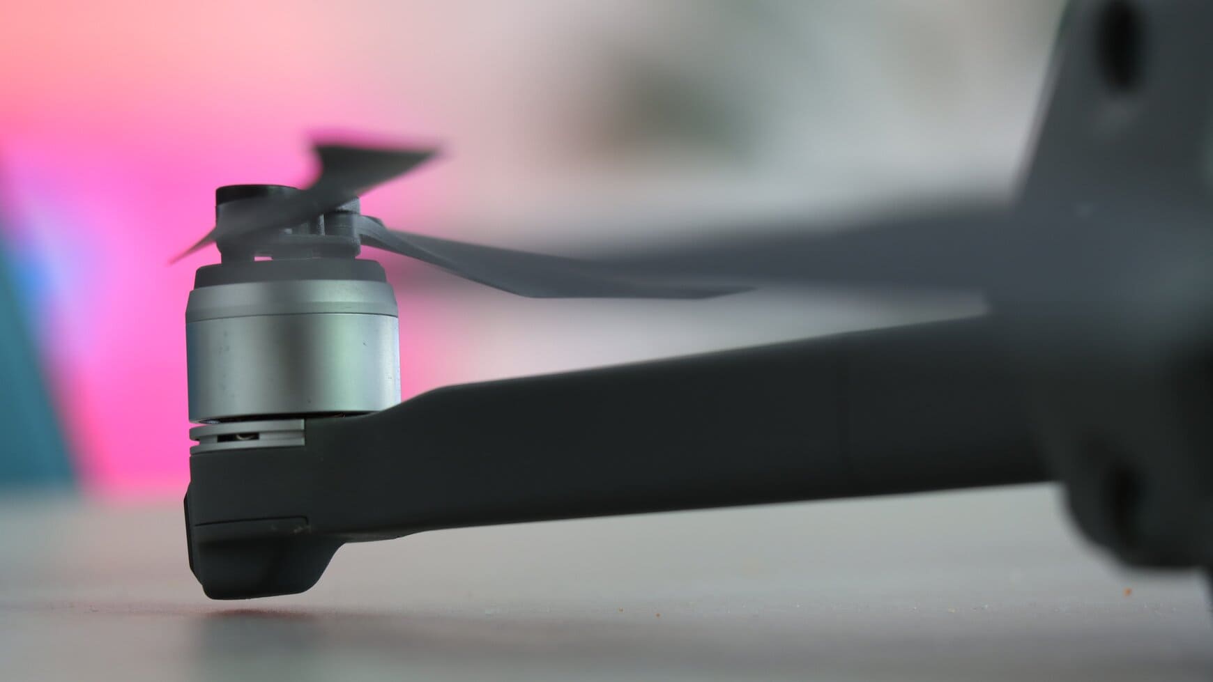 drone motor draagkracht op tafel