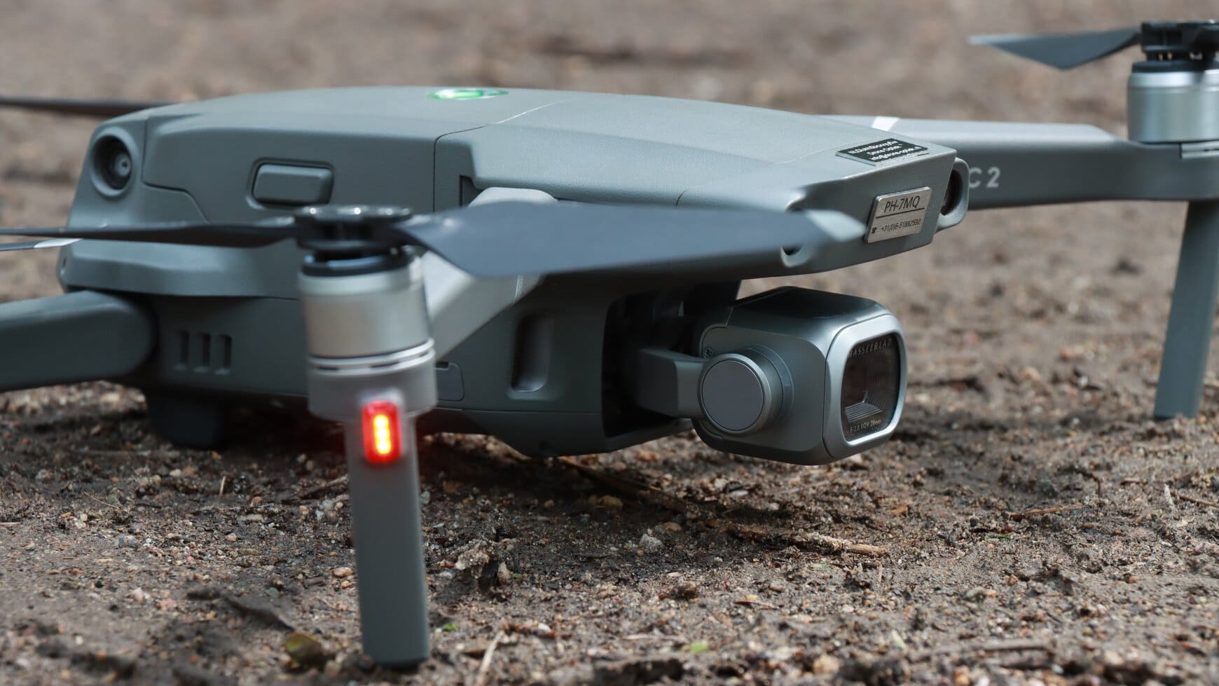 drone op de grond stijgt niet op